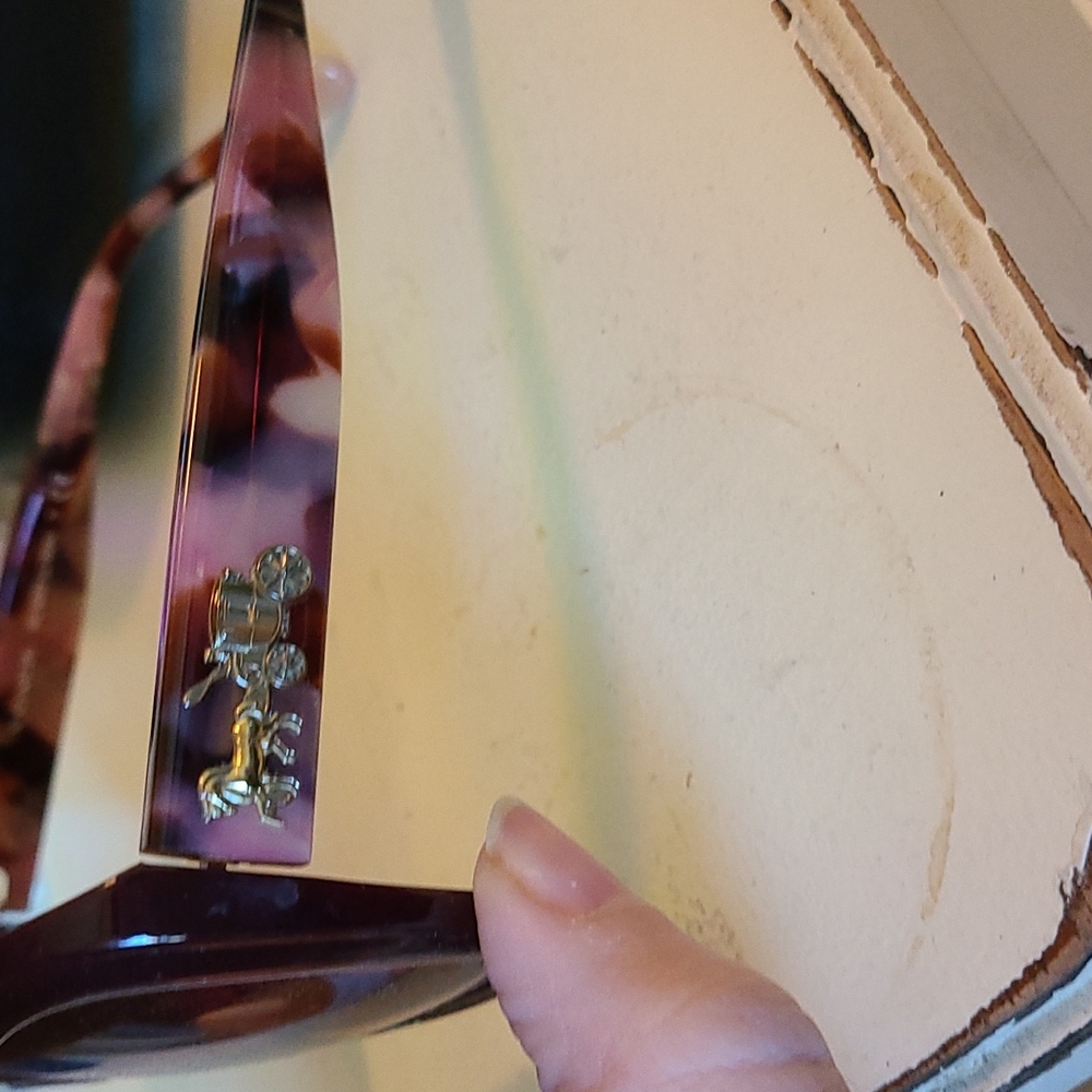 Coach sunglasses with case. - Picture 2 of 4